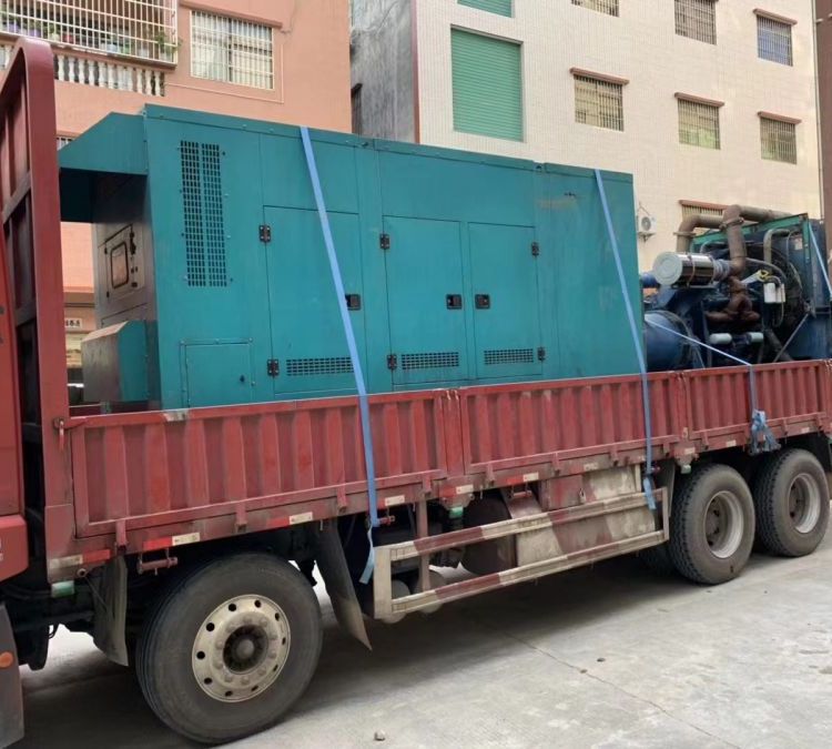元阳如何在不同负载率下确保 400KW 柴油发电机组的正常运行？