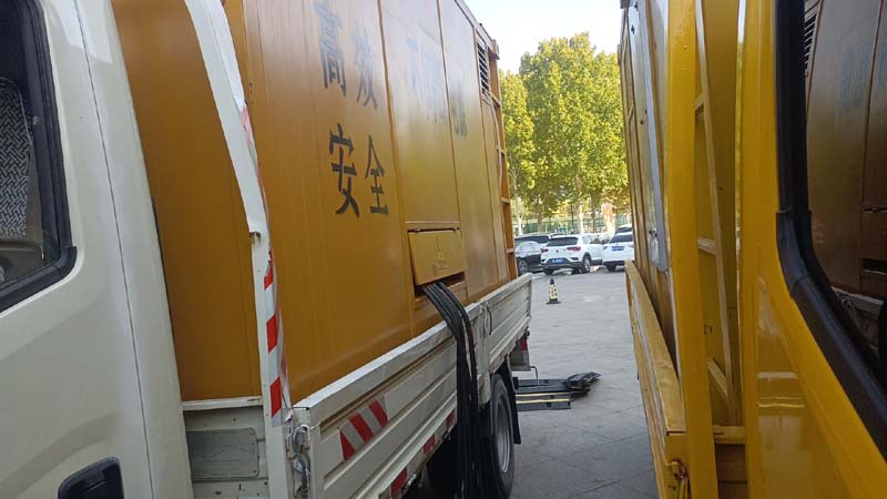 元阳如何判断柴油发电机组和UPS电源的切换时间是否符合要求？