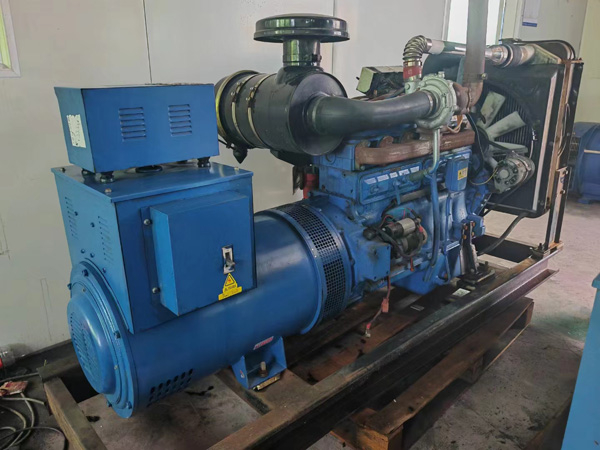 元阳100kW柴油发电机组使用多级机油有哪些优缺点？